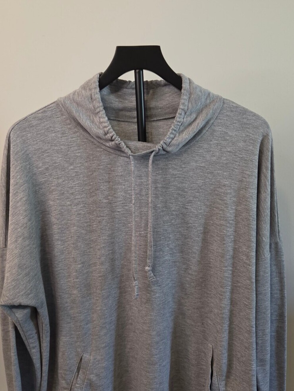 SOLD!! Womens Gray Lightweight Hoodie Sweatshirt XXL